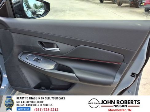New 2026 Nissan Sentra SR w/ Floor Mat Package FWD image 20
