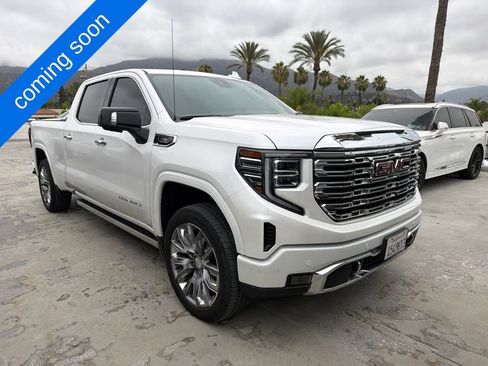 Used 2024 GMC Sierra 1500 Denali w/ Denali Reserve Package AWD/4WD image 1