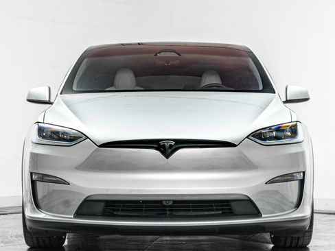 Used 2026 Tesla Model X Plaid AWD/4WD image 4