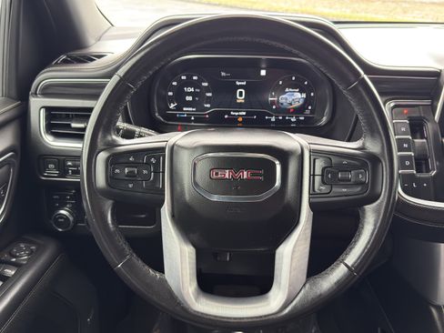 Used 2022 GMC Yukon SLT AWD/4WD image 36