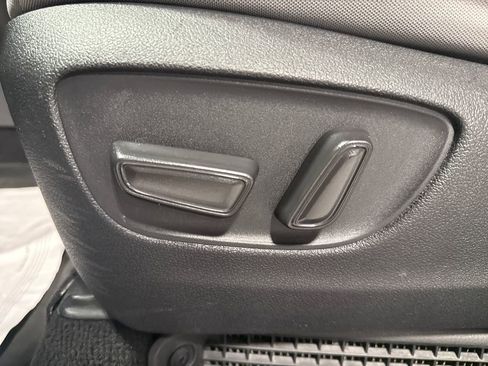 Used 2022 Toyota Sienna LE FWD image 22