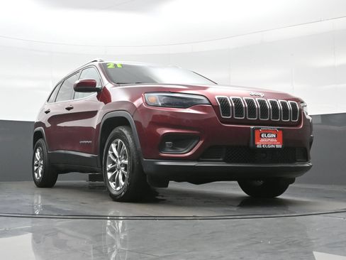 Used 2021 Jeep Cherokee Latitude Lux w/ Comfort/Convenience Group AWD/4WD image 31