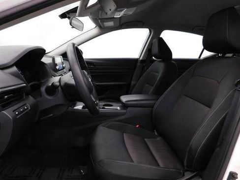 Used 2024 Nissan Altima 2.5 S image 24