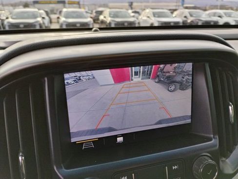 Used 2020 Chevrolet Colorado Z71 image 19
