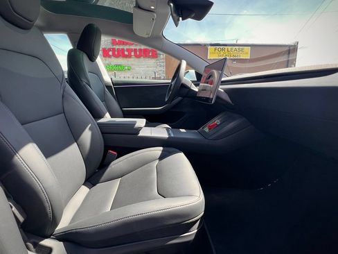 Used 2024 Tesla Model 3 Long Range AWD/4WD image 28