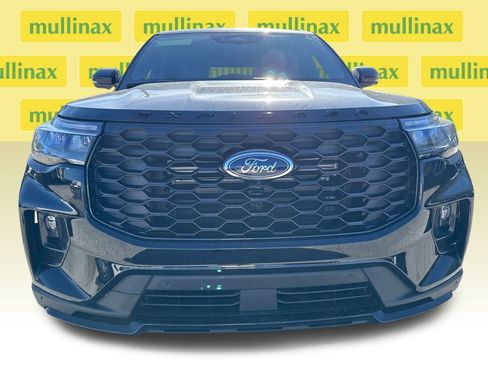 New 2026 Ford Explorer ST-Line image 12