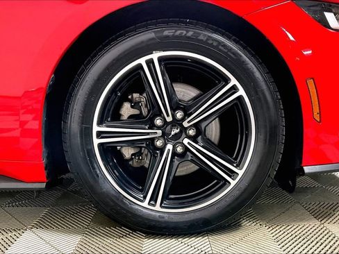 Used 2024 Ford Mustang Coupe image 8