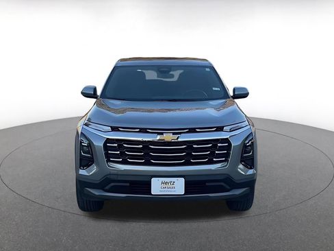 Used 2025 Chevrolet Equinox LT image 4