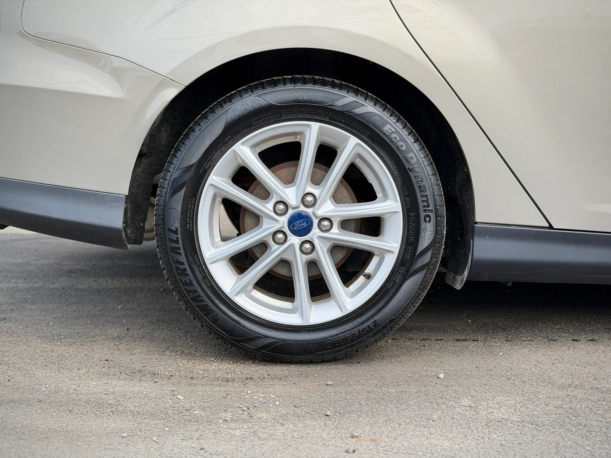 Used 2016 Ford Focus SE FWD image 20