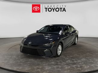 Used 2025 Toyota Camry LE FWD video 1