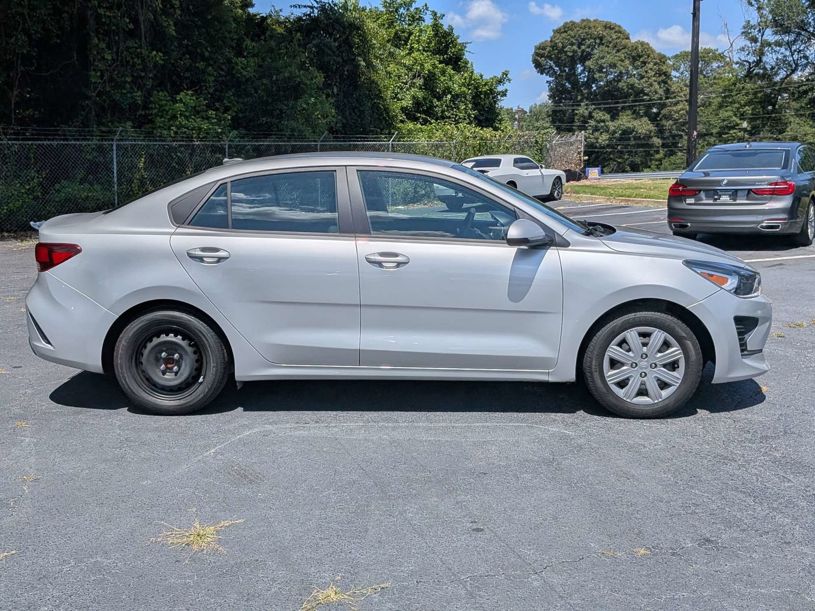 Used 2022 Kia Rio S FWD image 3