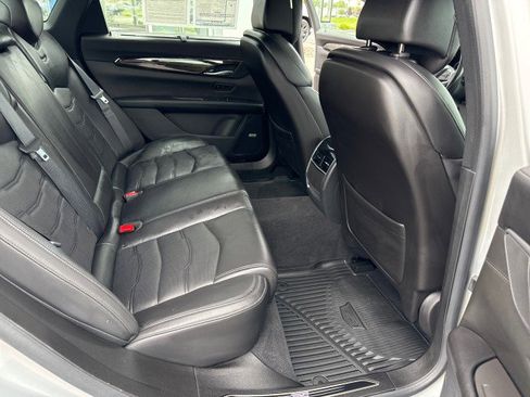 Used 2018 Cadillac CT6 Luxury AWD/4WD image 28