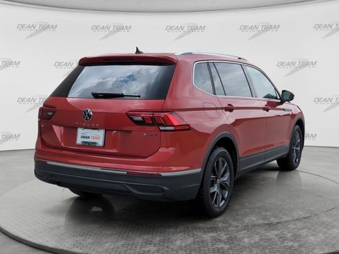 Used 2023 Volkswagen Tiguan SE AWD/4WD image 7