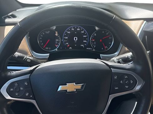 Used 2022 Chevrolet Traverse Premier AWD/4WD image 14
