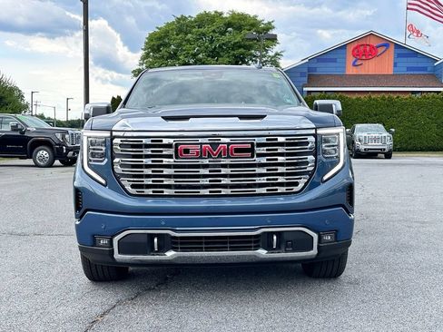 New 2026 GMC Sierra 1500 Denali w/ Denali Reserve Package AWD/4WD image 4