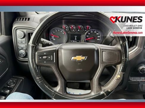 Used 2020 Chevrolet Silverado 1500 Custom w/ Custom Value Package image 35
