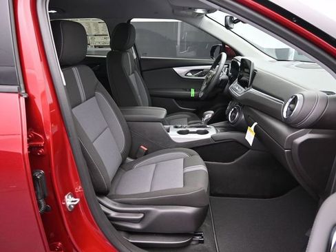 New 2026 Chevrolet Blazer LT w/ Convenience Package image 40