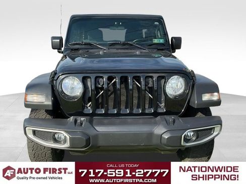 Used 2018 Jeep Wrangler Unlimited Sport S AWD/4WD image 2