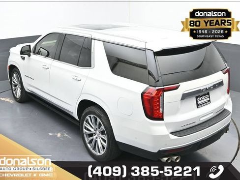 Used 2023 GMC Yukon Denali w/ Denali Reserve Package RWD image 20