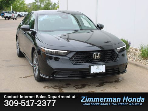 Certified 2025 Honda Accord EX-L image 3