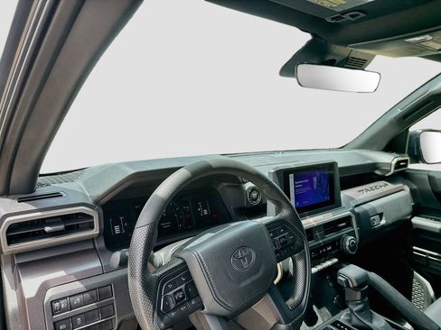 Used 2025 Toyota Tacoma SR5 RWD image 11