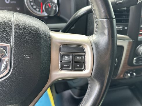 Used 2018 RAM 2500 Laramie w/ Convenience Group image 18