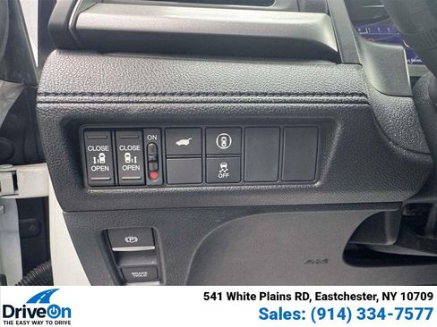 Used 2023 Honda Odyssey EX-L image 19