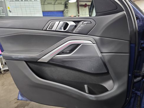 Certified 2023 BMW X6 xDrive40i w/ M Sport Package image 28