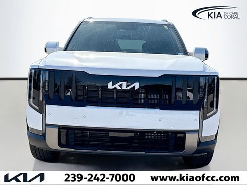 New 2027 Kia Telluride S image 8