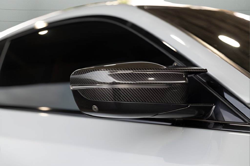 Used 2022 BMW M4 Competition w/ M Carbon Exterior Package RWD image 12