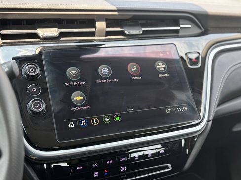 Used 2023 Chevrolet Bolt EUV LT image 32