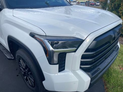 New 2026 Toyota Tundra SR5 AWD/4WD image 15