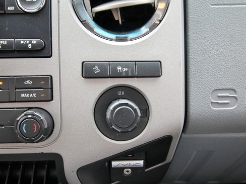 Used 2016 Ford F350 XLT w/ XLT Value Package image 34