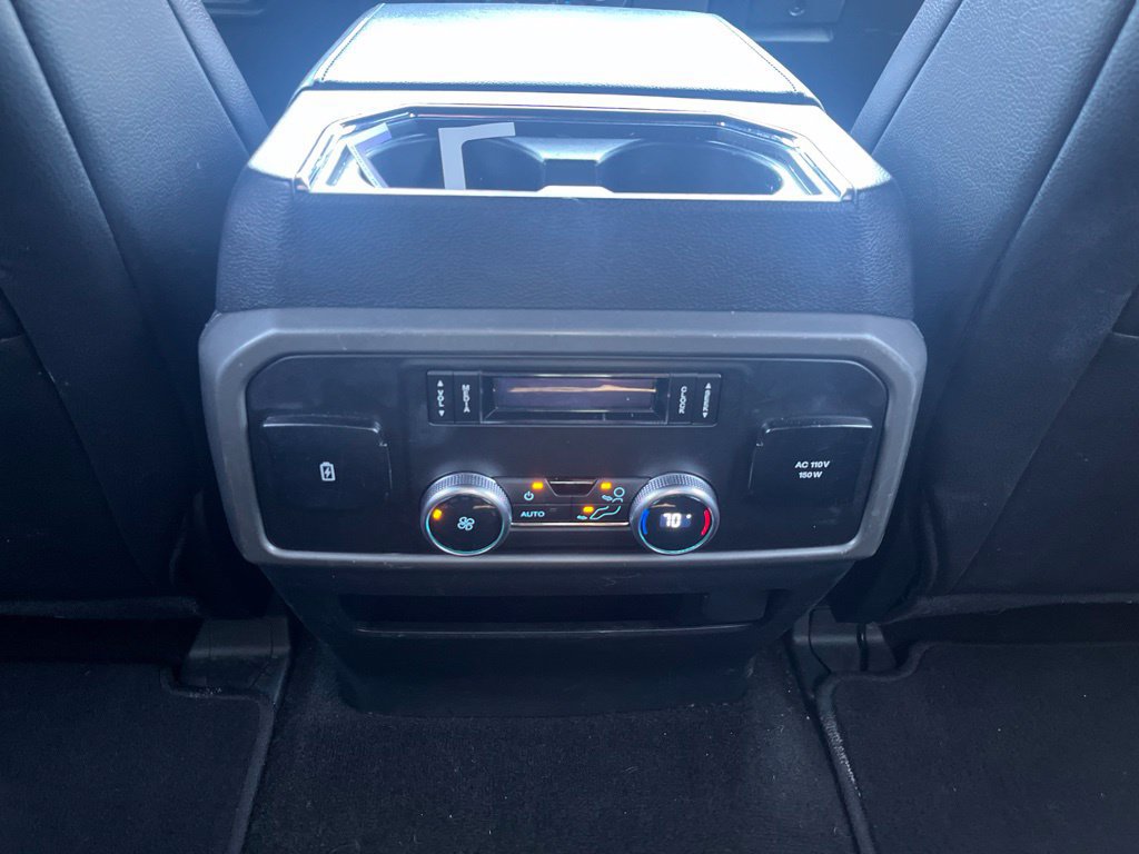 Used 2020 Ford Expedition XLT w/ Equipment Group 202A AWD/4WD image 25