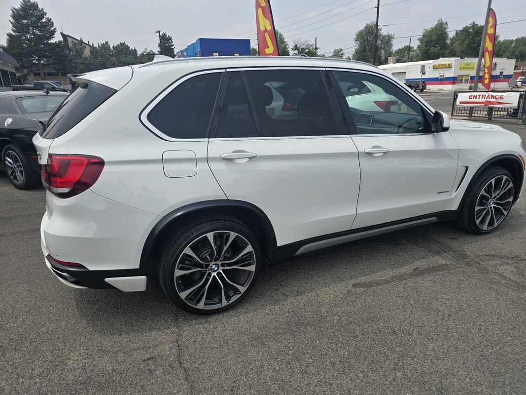 Used 2017 BMW X5 xDrive35i w/ Premium Package AWD/4WD image 7