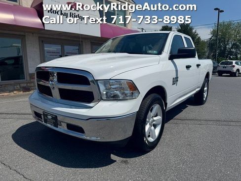 Used 2024 RAM 1500 Classic SLT AWD/4WD image 2