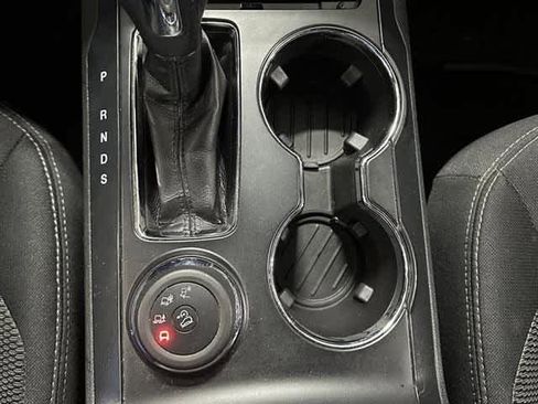 Certified 2018 Ford Explorer XLT image 12