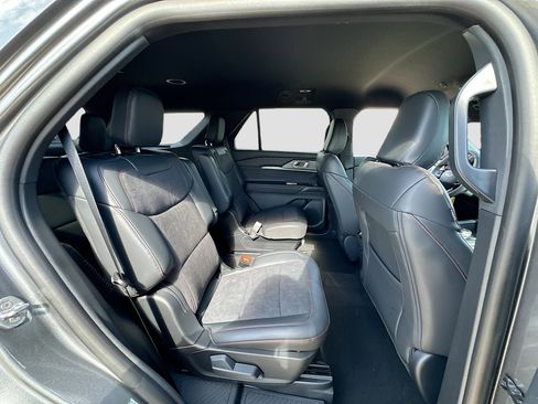 New 2026 Ford Explorer ST RWD image 22