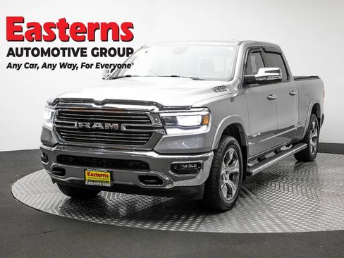 Used 2019 RAM 1500 Laramie AWD/4WD image 1