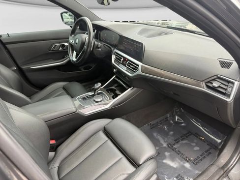 Used 2019 BMW 330i Sedan w/ Convenience Package RWD image 34