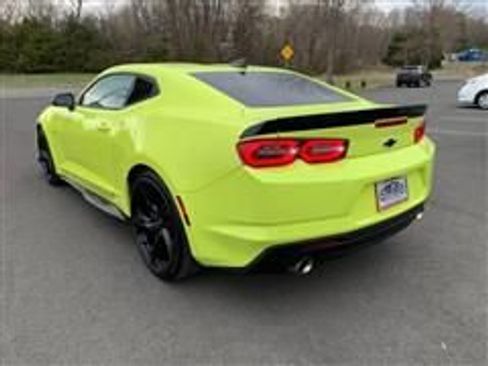 Used 2020 Chevrolet Camaro LT image 11