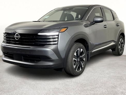 New 2025 Nissan Kicks SV image 5