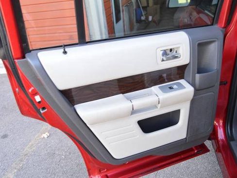 Used 2012 Ford Flex SEL w/ Equipment Group Order Code FWD image 60