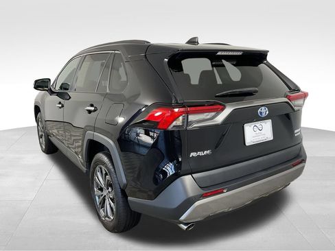 Used 2023 Toyota RAV4 Limited AWD/4WD image 7