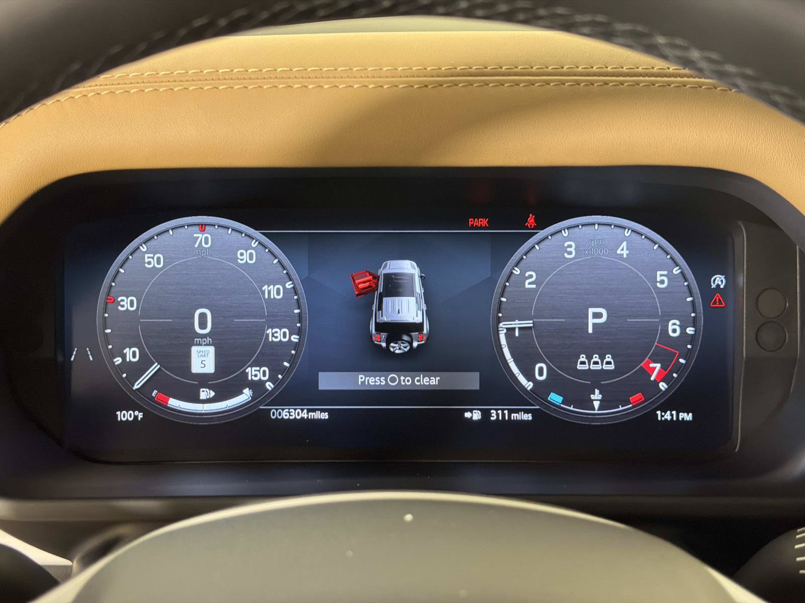 Used 2026 Land Rover Defender 110 X-Dynamic SE AWD/4WD image 28