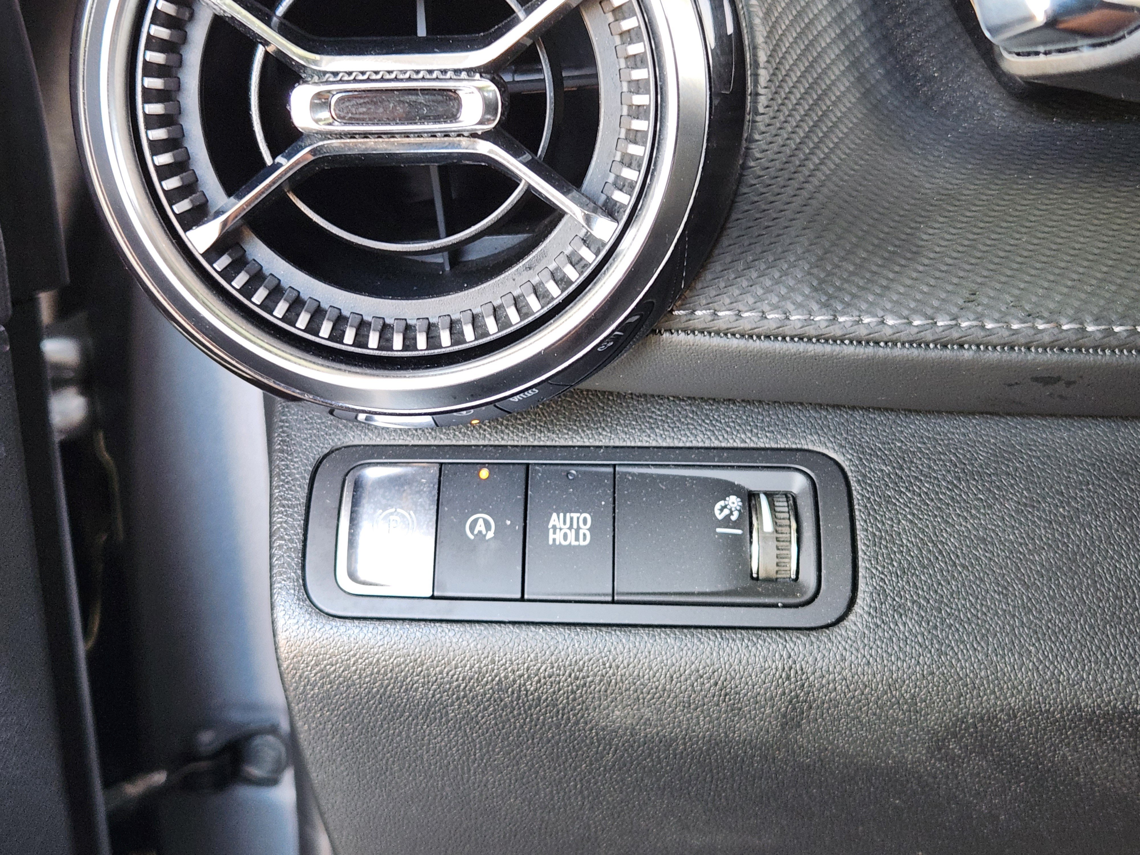 Used 2025 Chevrolet Equinox LT w/ Convenience Package II FWD image 22