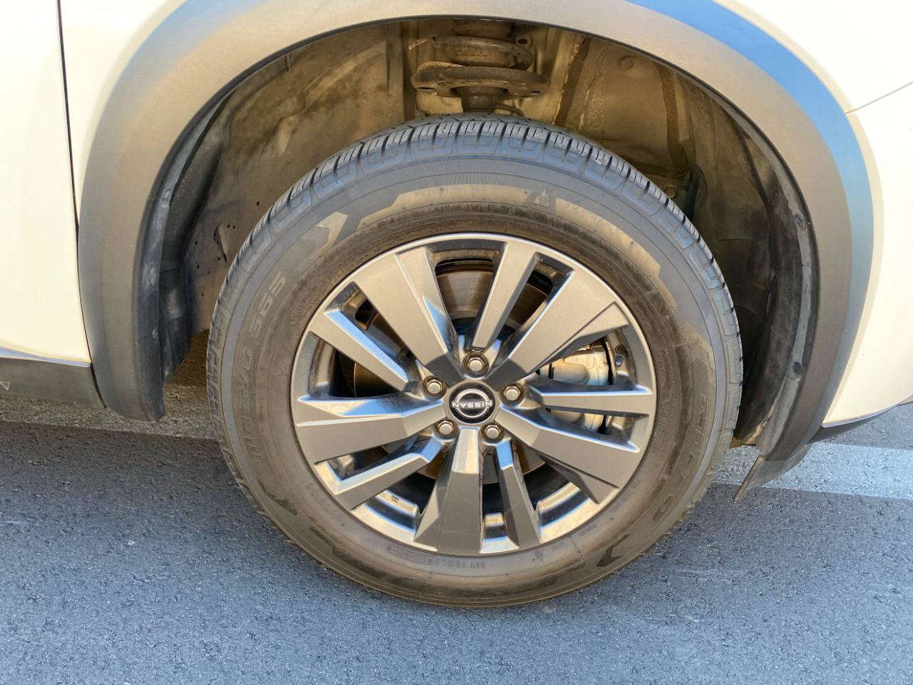 Used 2022 Nissan Pathfinder S FWD image 14