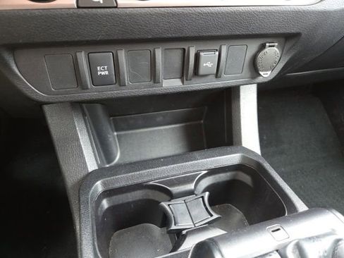 Used 2023 Toyota Tacoma SR image 19