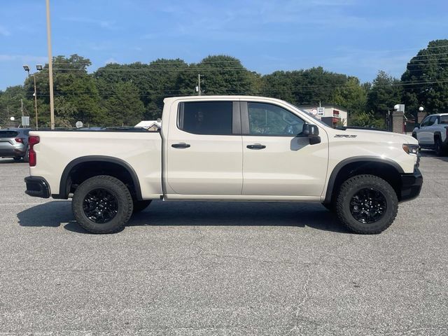 New 2026 Chevrolet Silverado 1500 ZR2 w/ Dark Appearance Package AWD/4WD image 2