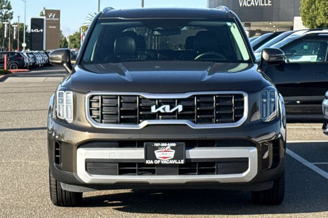 Certified 2025 Kia Telluride S FWD image 11